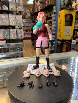 Indominable Will Sakura Haruno (Bandai SH Figuarts , Naruto) COMPLETE