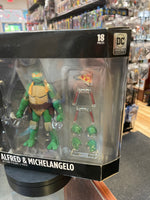 Alfred & Michelangelo 2 Pack (Batman Vs Teenage Ninja Turtles, DC Collectibles) SEALED