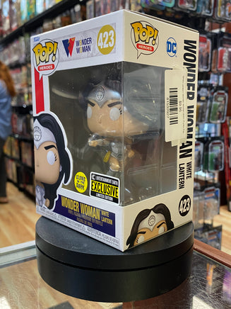White Lantern Wonder Woman #423 (Funko Pop, DC Comics) EXCLUSIVE - Bitz & Buttons