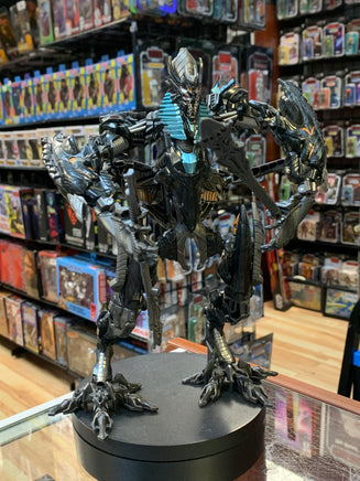 The Fallen Leader Class (Transformers Studio. Series, Hasbro) COMPLETE - Bitz & Buttons