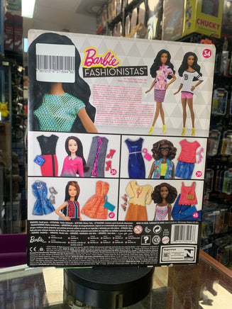 Barbie Fashionistas #DTD97 (Mattel, Barbie) **SEALED** - Bitz & Buttons