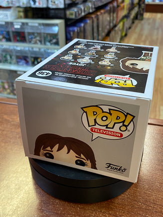 Joyce #436 (Funko Pop, Stranger Things) - Bitz & Buttons