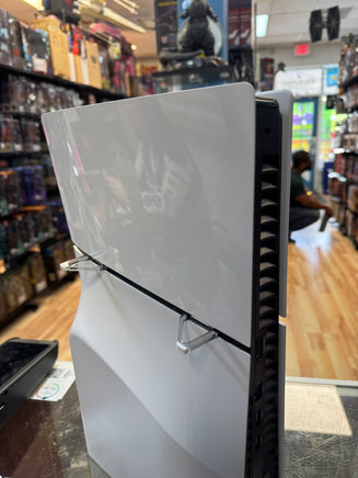 PS5 Slim Disc Console with Two Controllers & Modern Warfare 9609 (Sony Playstation, Video Games) **TESTED** - Bitz & Buttons