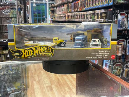 Speed Waze with Hydroplane HRT51 (Premium Hot Wheels, Mattel) SEALED - Bitz & Buttons