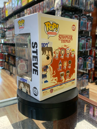 Baskin Robbins Steve #829 (Funko Pop, Stranger Things) EXCLUSIVE - Bitz & Buttons