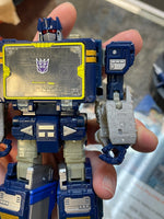 Soundwave Netflix War For Cybertron Voyager (Transformers WFC, Hasbro) INCOMPLETE