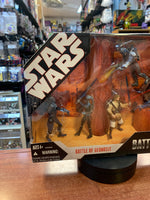 Battle of Geonosis  (Star Wars Battle Packs, Hasbro) **SEALED** - Bitz & Buttons