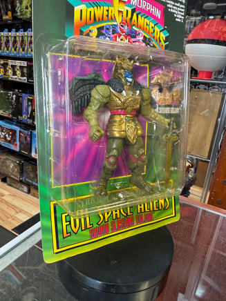 Slashing Goldar Space Alien (Vintage MMPR Power Rangers, Bandai) SEALED - Bitz & Buttons