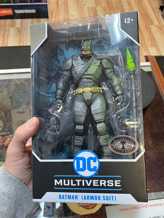 Armor Suit Batman CHASE(DC Multiverse, Mcfarlane) SEALED - Bitz & Buttons