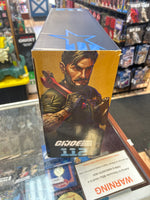 Clutch with Vamp MPAV Vehicle  (GI Joe Classified, Hasbro) **SEALED**