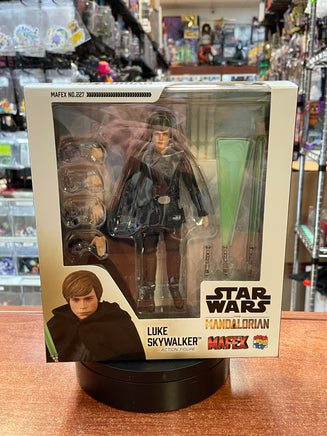 Luke Skywalker (Medicom Mafex, Star Wars The Mandalorian) SEALED - Bitz & Buttons