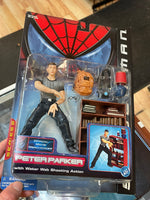 Peter Parker With Water Web Shooting Action Series 2 (Vintage Spider-Man, Toy Biz) SEALED