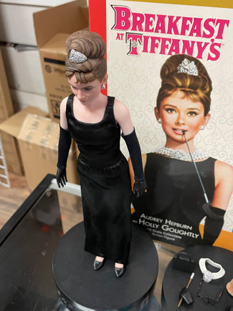 Audrey Hepburn as Holly -1/6 Scale- (Breakfast at Tiffany's, Star Ace) **COMPLETE** - Bitz & Buttons