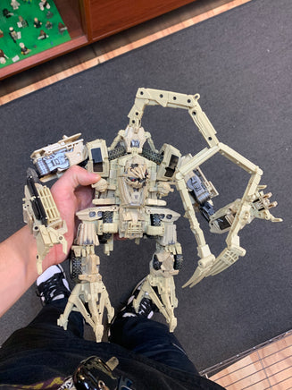 Bonecrusher MPM-14 (Transformers Masterpiece, Takara) - Bitz & Buttons