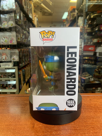 Leonardo #1555 (Funko Pop! TMNT Ninja Turtles) - Bitz & Buttons