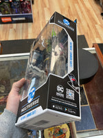 Armor Suit Batman CHASE(DC Multiverse, Mcfarlane) SEALED - Bitz & Buttons