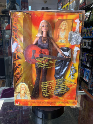 Shakira with Musical Guitar 2003 #B4535 (Mattel, Barbie) - Bitz & Buttons