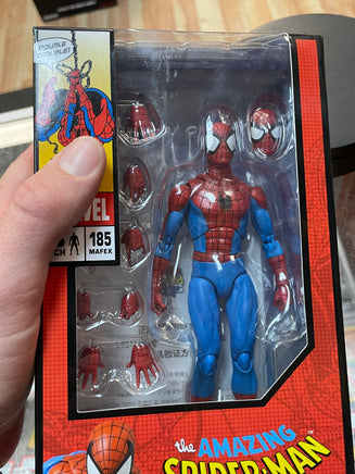 Spider-Man Classic Costume Ver. 185 (Medicom Mafex, The Amazing Spider-Man) SEALED - Bitz & Buttons