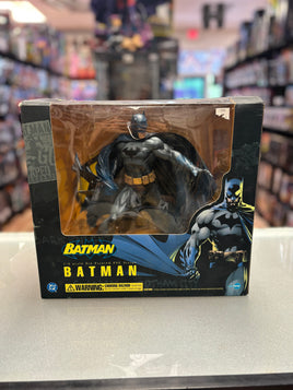 Batman 1/6 Scale PVC Statue (Vintage Batman, Kotobukiya Artfx