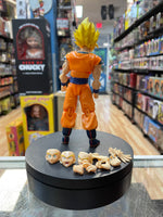 Super Saiyan Full Power Son Goku (Dragon Ball DBZ, Bandai SH Figuarts) **COMPLETE** - Bitz & Buttons