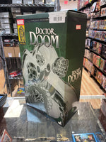 Doctor Doom #CMS-022 (Hot Toys, Marvel) COMPLETE - Bitz & Buttons