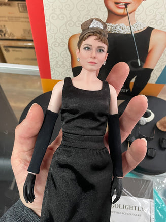 Audrey Hepburn as Holly -1/6 Scale- (Breakfast at Tiffany's, Star Ace) **COMPLETE** - Bitz & Buttons