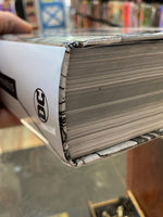 Batman Hush Saga Omnibus (DC, Comics) - Bitz & Buttons