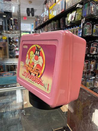 Tweety & Sywester lunch Box (Looney Toons, Lunch Box) - Bitz & Buttons