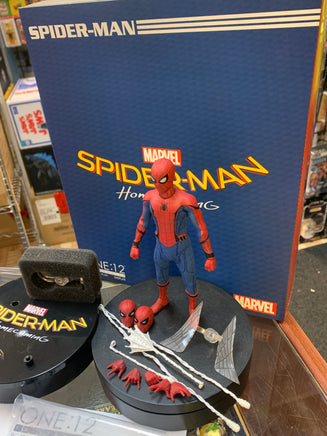 Spider-Man One:12 (Mezco, Spider-Man Homecoming) COMPLETE - Bitz & Buttons