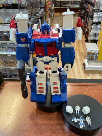 Ultra Magnus THF-04 MP-22 KO With Accessories (Transformers Masterpiece, IDW)THIRD PARTY - Bitz & Buttons