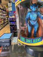 Baboo 8" Evil Space Aliens (Vintage MMPR Power Rangers, Bandai) SEALED - Bitz & Buttons