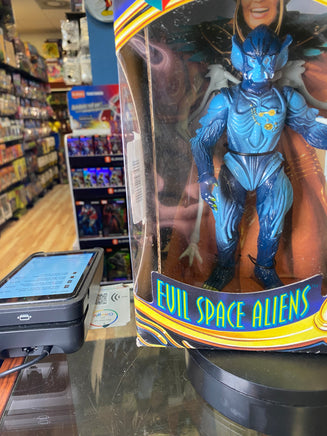 Baboo 8" Evil Space Aliens (Vintage MMPR Power Rangers, Bandai) SEALED - Bitz & Buttons