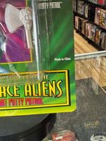 Putty Patrol Space Alien (Vintage MMPR Power Rangers, Bandai) SEALED - Bitz & Buttons