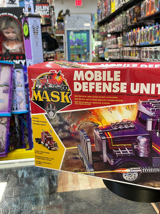 Mobile Defense Unit Vehicle (MASK Retro, Loyal Subjects) SEALED - Bitz & Buttons