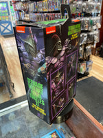 Secret Of The Ooze Super Shredder (Teenage Ninja Turtles, Neca) SEALED - Bitz & Buttons