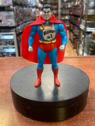 Bizarro (Super Powers, McFarlane) - Bitz & Buttons