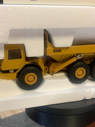 Caterpillar D350D Articulated Dump Truck 1/50 Scale ( Vintage ERTL, CAT) - Bitz & Buttons