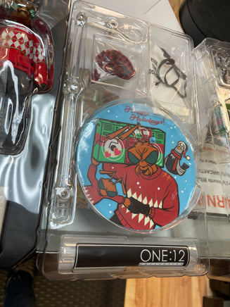 Holiday Gomez Exclusive 6" (Mezco, One:12) COMPLETE - Bitz & Buttons