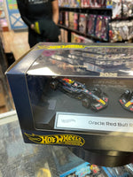Verstappen & Tsunoda Oracle Red Bull Racing 2025 (Hot Wheels, Formula 1) SEALED - Bitz & Buttons
