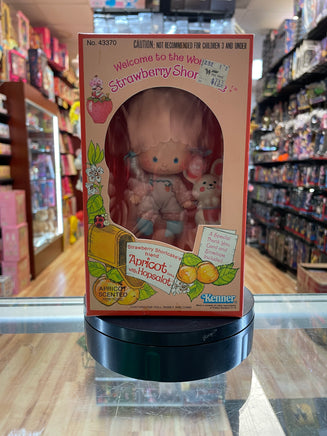 Apricot with Hopsalot Doll (Vintage Strawberry Shortcake, Kenner) **SEALED** - Bitz & Buttons