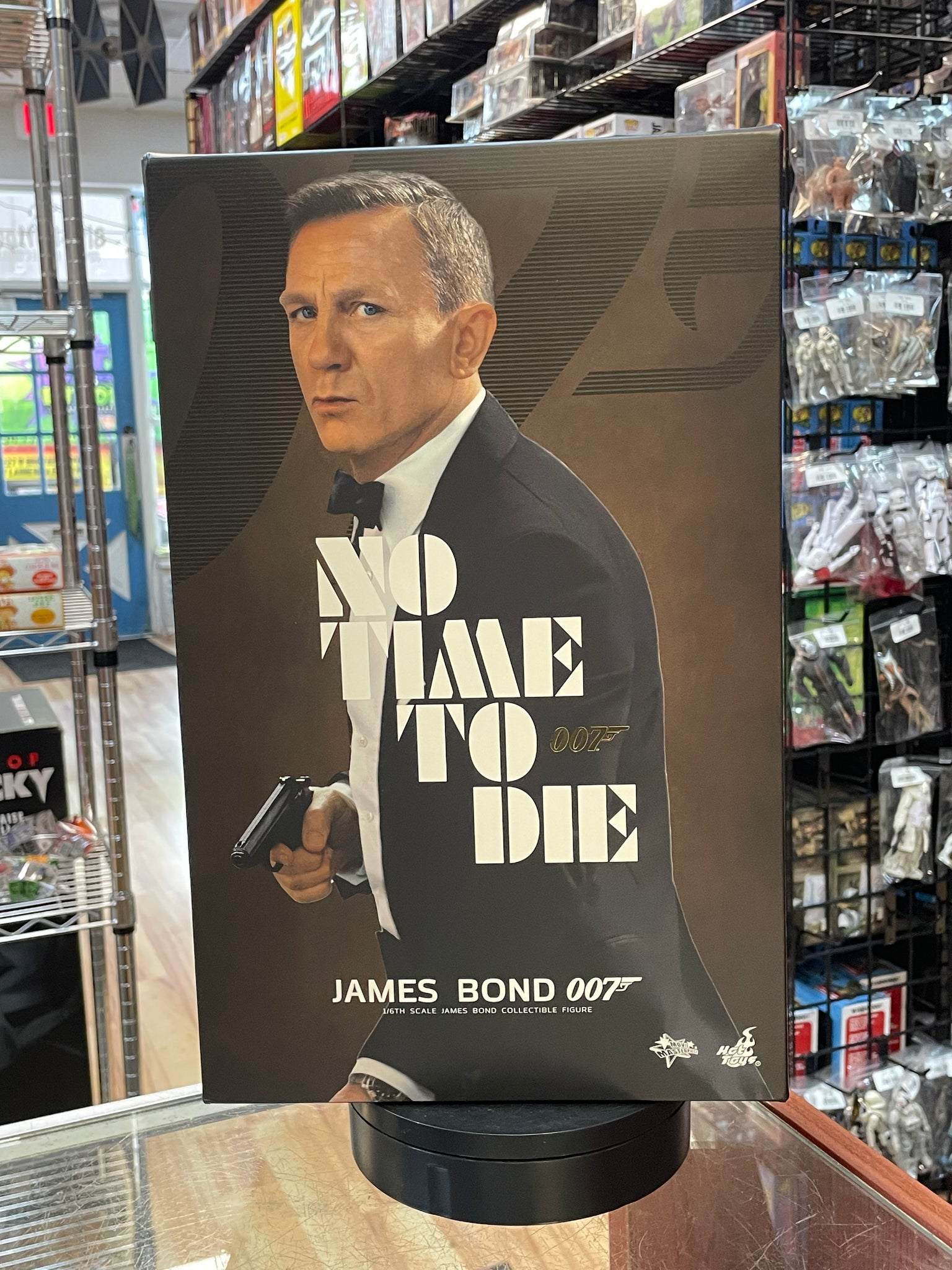 James Bond 007 1/6 Scale MMS803 (James Bond No Time To Die, Hot
