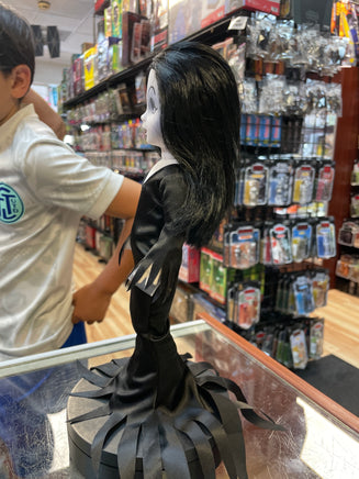 Gomez Adams & Mortcia (Living Dead Dolls LDD, Mezco) - Bitz & Buttons