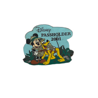 Mickey & Pluto Passholder 2001 (Walt Disney World, Pin Traders) - Bitz & Buttons