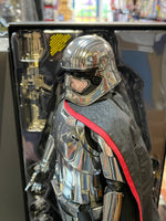 Captain Phasma MMS328 1/6 Scale (Star Wars, Hot Toys) COMPLETE