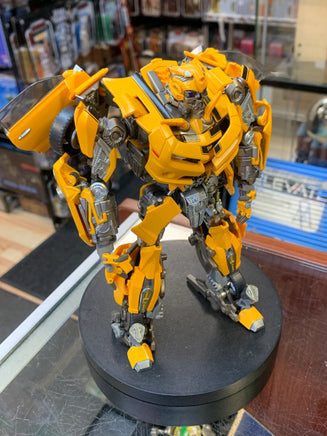 Bumblebee MPM-3 (Transformers Masterpiece, Takara) - Bitz & Buttons