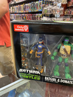 Batgirl & Donatello 2 Pack (Batman Vs Teenage Ninja Turtles, DC Collectibles) NEW/OPEN