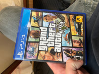 Grand Theft Auto V (Sony Playstation PS4, Video Games) **TESTED**