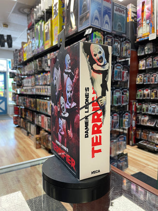 Terrifier Ultimate Art the Clown (Damien Leone’s Terrifier, NECA) SEALED - Bitz & Buttons