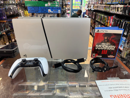 PS5 Slim Disc Console with Two Controllers & Modern Warfare 9609 (Sony Playstation, Video Games) **TESTED** - Bitz & Buttons