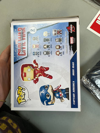 Captain America Civil War Box (Funko Pop! Collector Corps, Marvel) - Bitz & Buttons